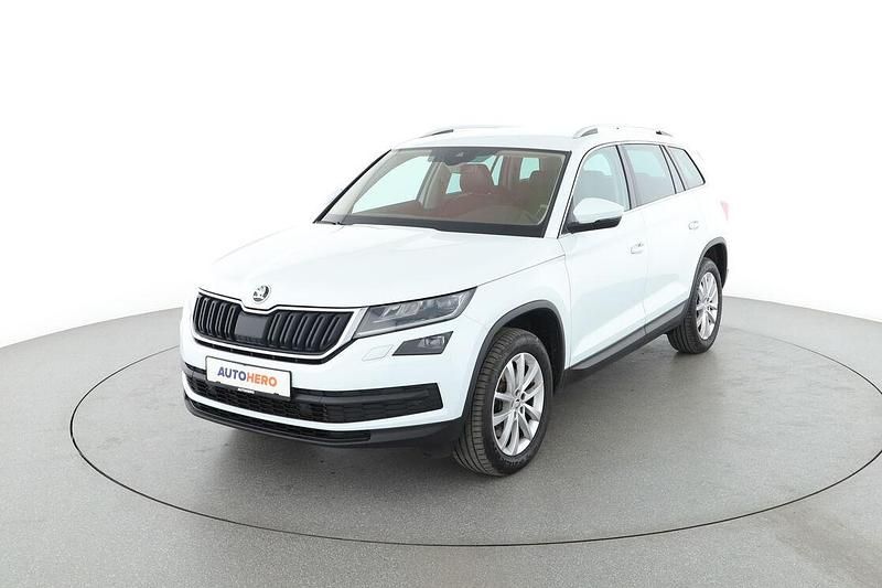 Weiß Gebraucht 2018 Skoda Kodiaq Style SUV | 25.110 € (Fairer Preis) - Bild 1/3
