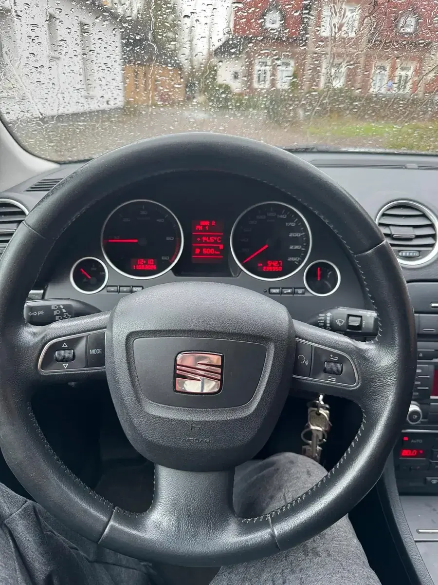 Gebraucht Seat Exeo 143 PS (105 kW) 2011 Silber Kombi