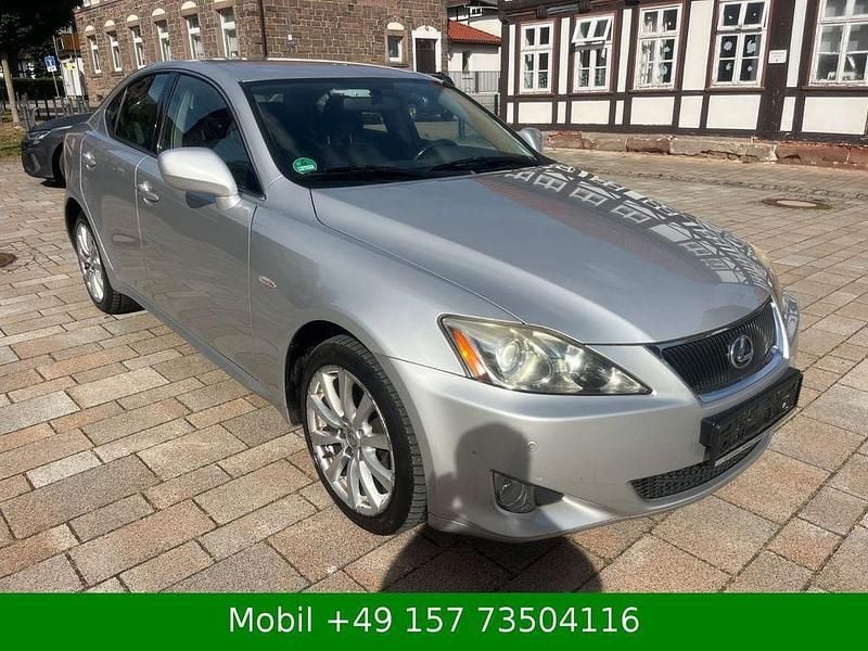 Gebraucht Lexus IS220d 177 PS (130 kW) 2008 Silber Limousine