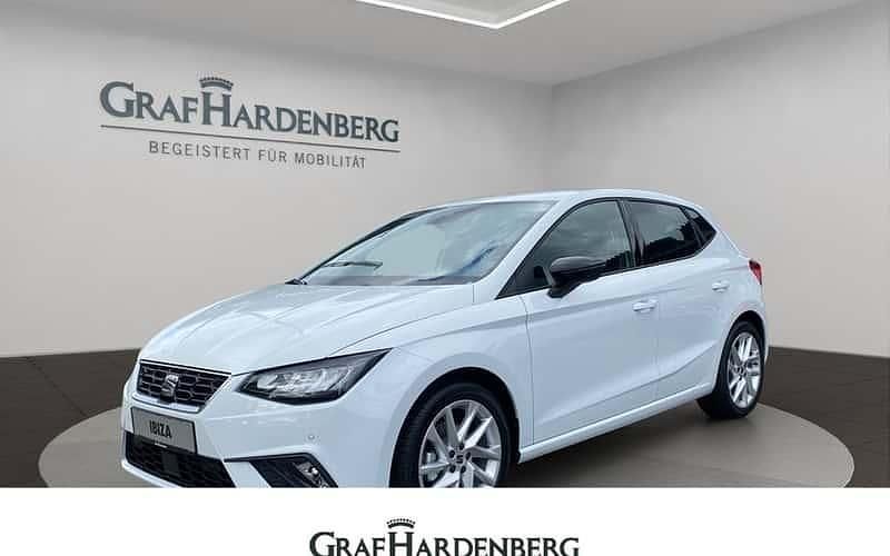 "nevada" weiss Neu 2025 Seat Ibiza FR Limousine | 28.900 € (Teuer) - Bild 1/4