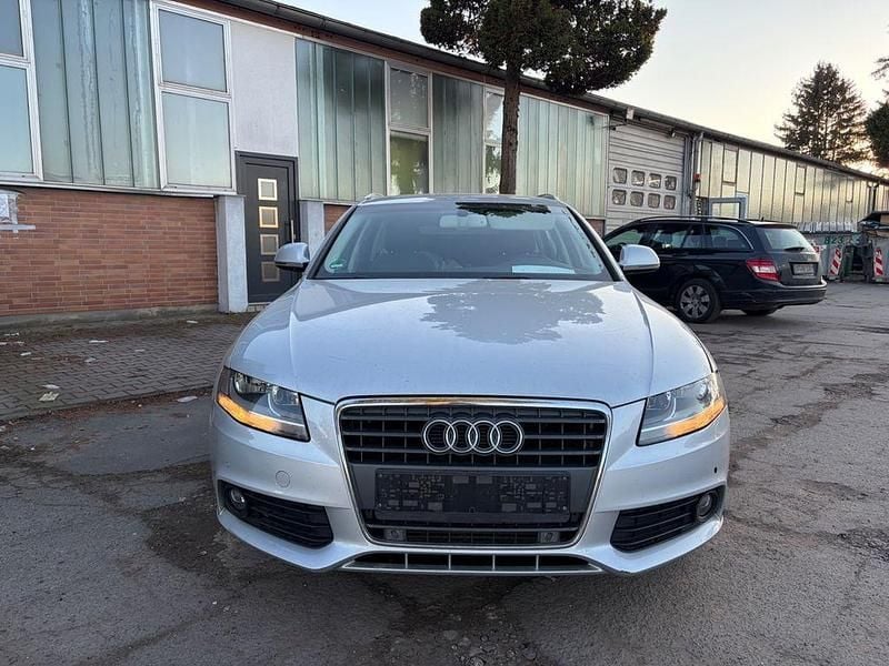 Gebraucht Audi A4 Attraction 160 PS (117 kW) 2008 Silber Kombi