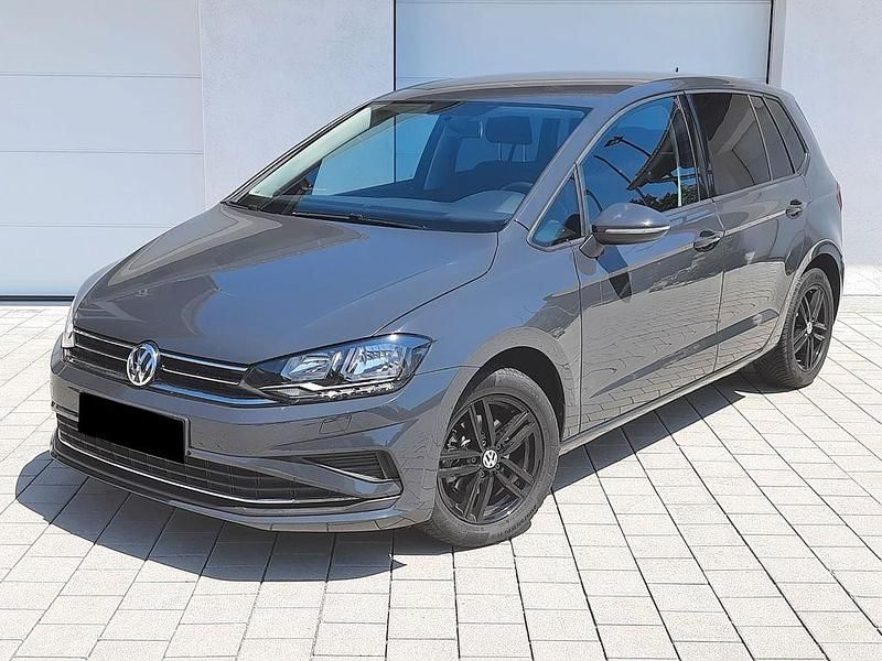 Gebraucht VW Golf Sportsvan 110 PS (80 kW) 2018 Grau Van / Kleinbus