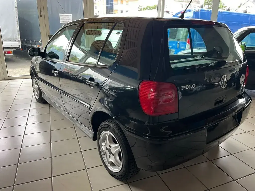 Gebraucht VW Polo Edition 60 PS (44 kW) 2001 Schwarz Limousine