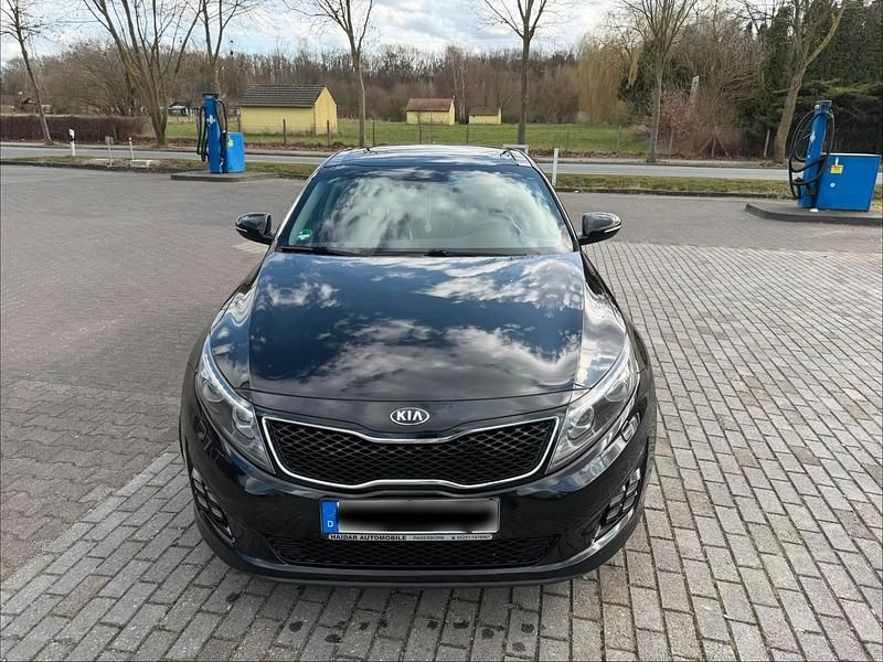 Gebraucht Kia Optima 136 PS (100 kW) 2015 Schwarz Limousine