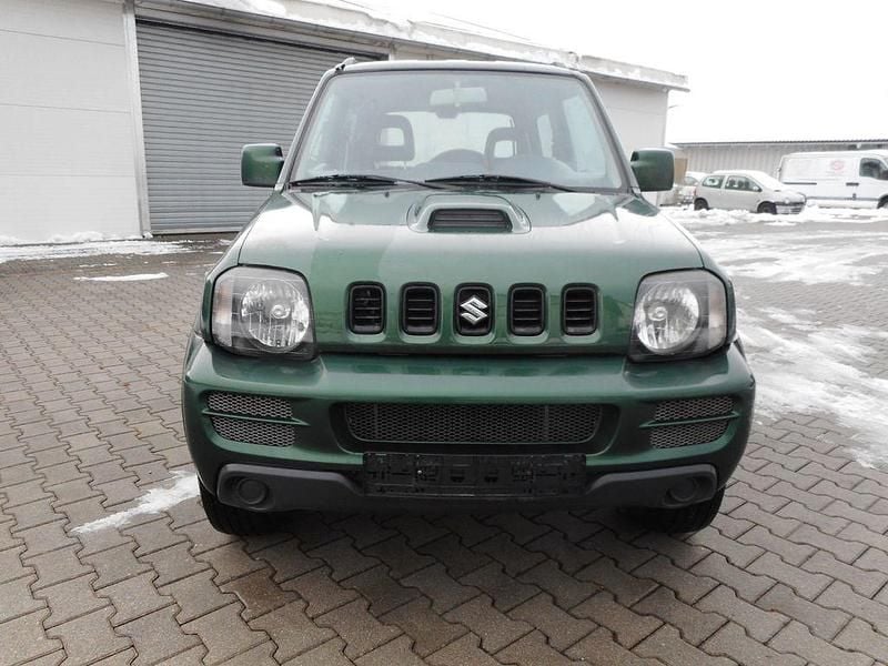 Gebraucht Suzuki Jimny 86 PS (63 kW) 2010 Grün SUV