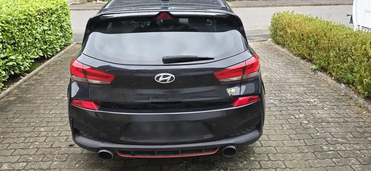 Gebraucht Hyundai i30 275 PS (202 kW) 2019 Schwarz Limousine