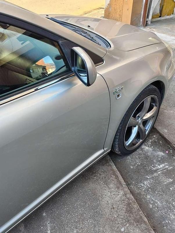 Gebraucht Toyota Avensis Executive 177 PS (130 kW) 2006 Kombi