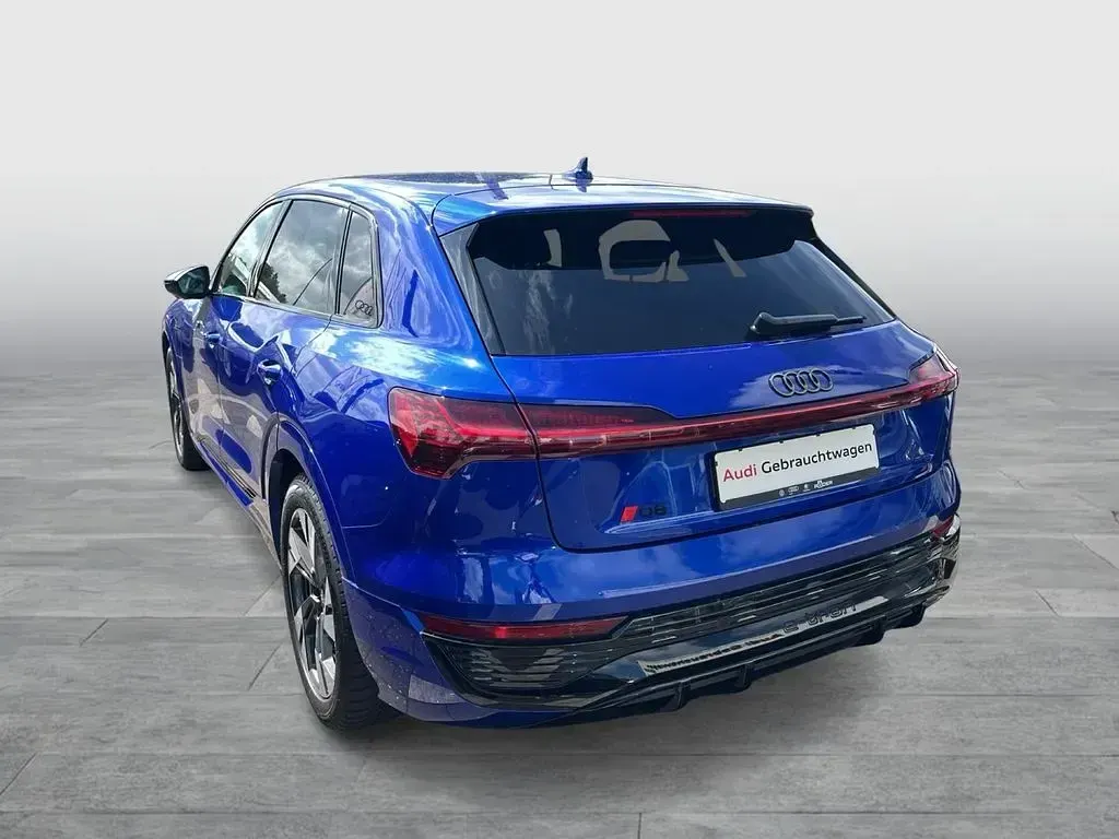Gebraucht Audi Q8 e-tron S-Line 250 kW (340 PS) 2023 Blau SUV