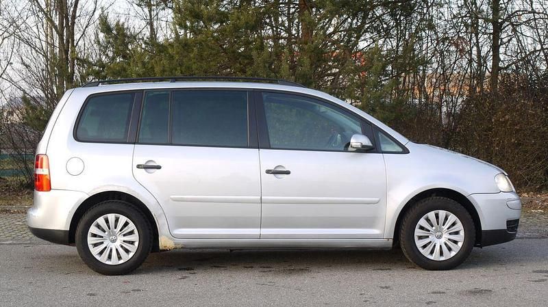 Gebraucht VW Touran Conceptline 102 PS (75 kW) 2005 Silber Van / Kleinbus