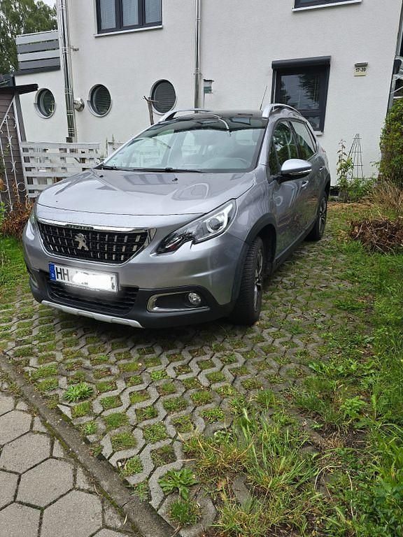 Silber Gebraucht 2019 Peugeot 2008 Allure SUV | 10.750 € (Guter Preis) - Bild 1/4