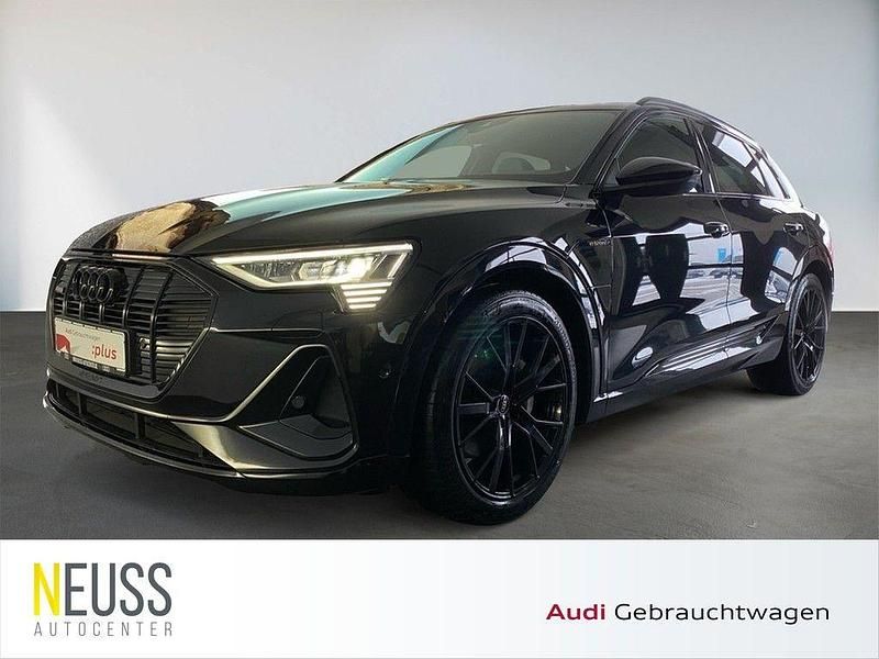Mythosschwarz metallic Gebraucht 2022 Audi e-tron S-Line SUV | 36.850 € (Guter Preis) - Bild 1/4