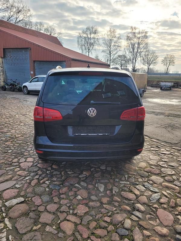 Gebraucht VW Sharan 170 PS (125 kW) 2012 Schwarz Van / Kleinbus
