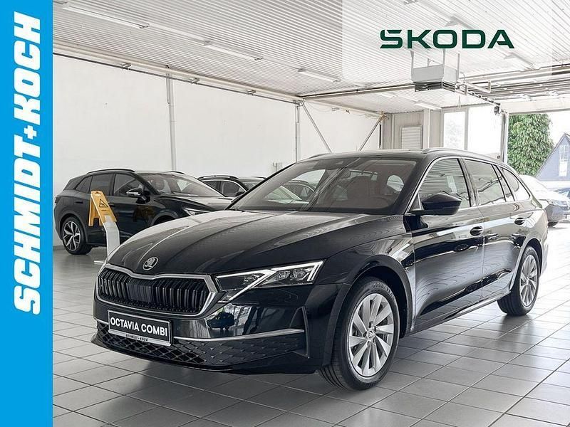Schwarz Gebraucht 2025 Skoda Octavia Selection Limousine | 36.750 € (Teuer) - Bild 1/4
