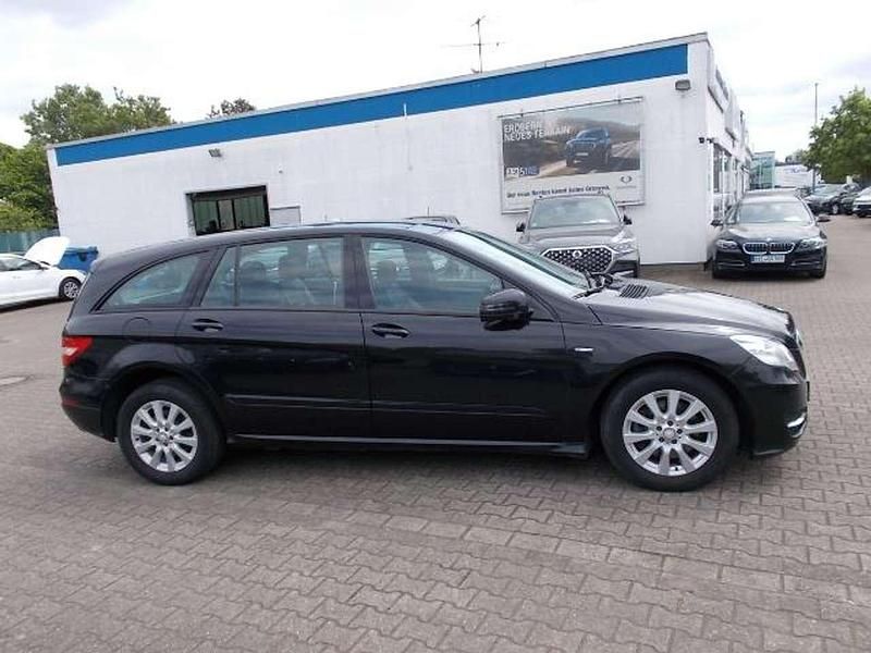 Gebraucht Mercedes R350 211 PS (155 kW) 2010 Obsidianschwarz Van / Kleinbus