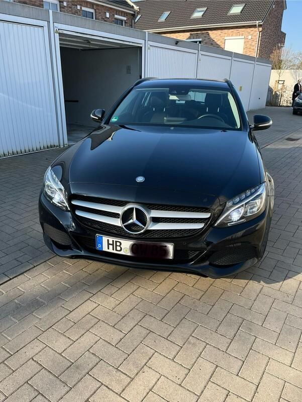 Schwarz Gebraucht 2015 Mercedes C220 Kombi | 15.500 € (Fairer Preis) - Bild 1/4