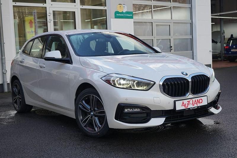 Gebraucht BMW 118 Sport Line 140 PS (102 kW) 2020 Weiß Kleinwagen