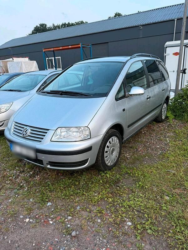 Silber Gebraucht 2009 VW Sharan Van / Kleinbus | 1.499 € (Superpreis) - Bild 1/4