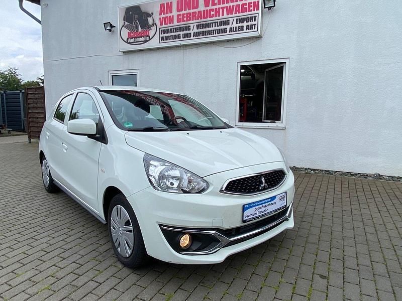Weiß Gebraucht 2018 Mitsubishi Space Star Basis Kleinwagen | 6.900 € (Etwas zu teuer) - Bild 1/4