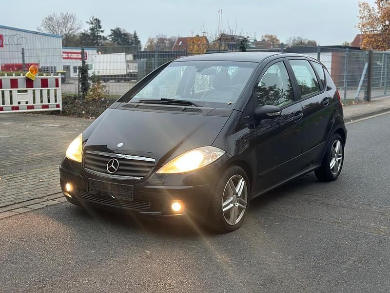 Schwarz Gebraucht 2005 Mercedes A150 Kleinwagen | 900 € (Superpreis) - Bild 1/4