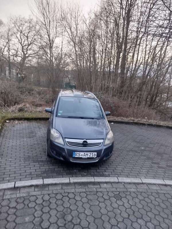 Gebraucht 2008 Opel Zafira Sport Van / Kleinbus | 2.200 € (Fairer Preis) - Bild 1/4