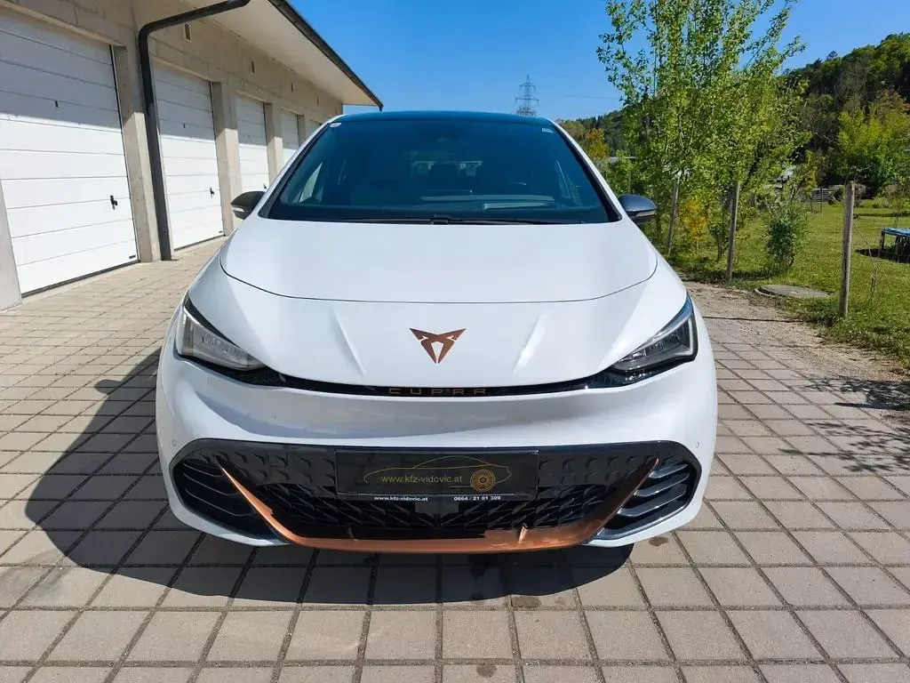 Second-hand Cupra Born 150 kW (204 CP) 2022 Hatchback