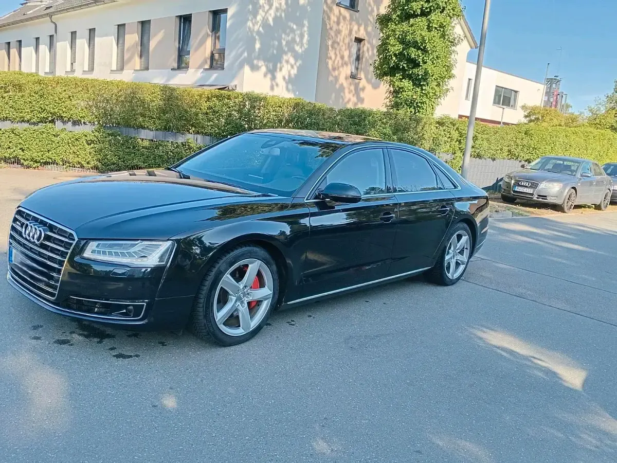 Gebraucht Audi A8 258 PS (189 kW) 2014 Schwarz Limousine