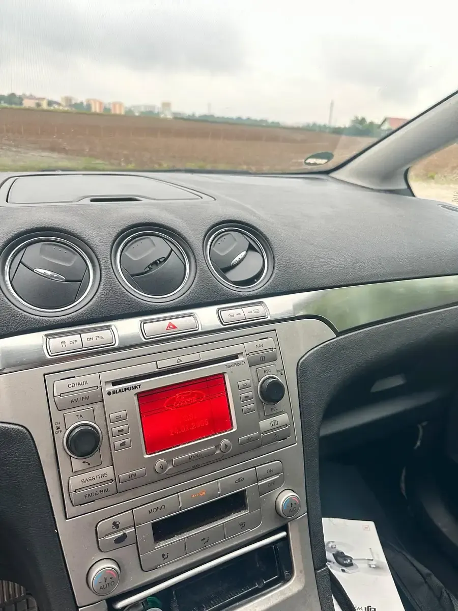 Używany Ford S-MAX S 168 KM (123 kW) 2007 Niebieski Minivan
