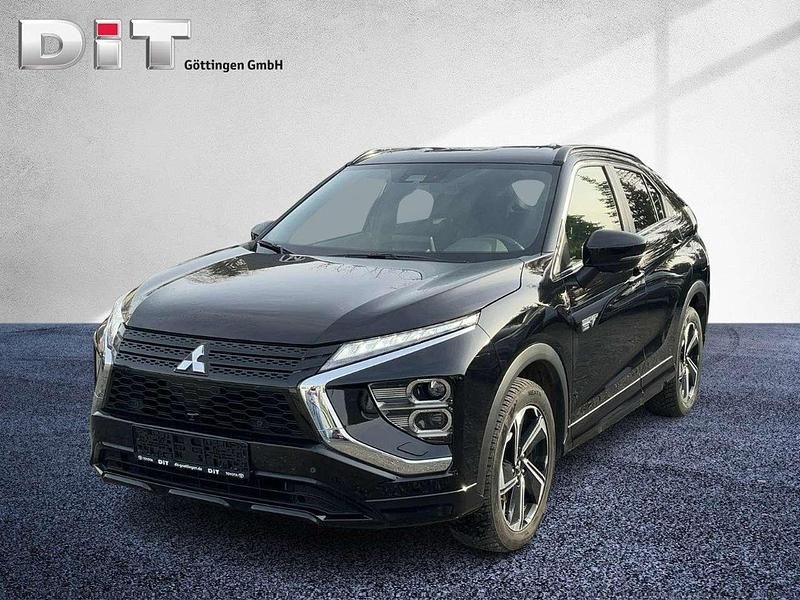 Pantherschwarz metallic Gebraucht 2022 Mitsubishi Eclipse Select SUV | 24.990 € (Fairer Preis) - Bild 1/4