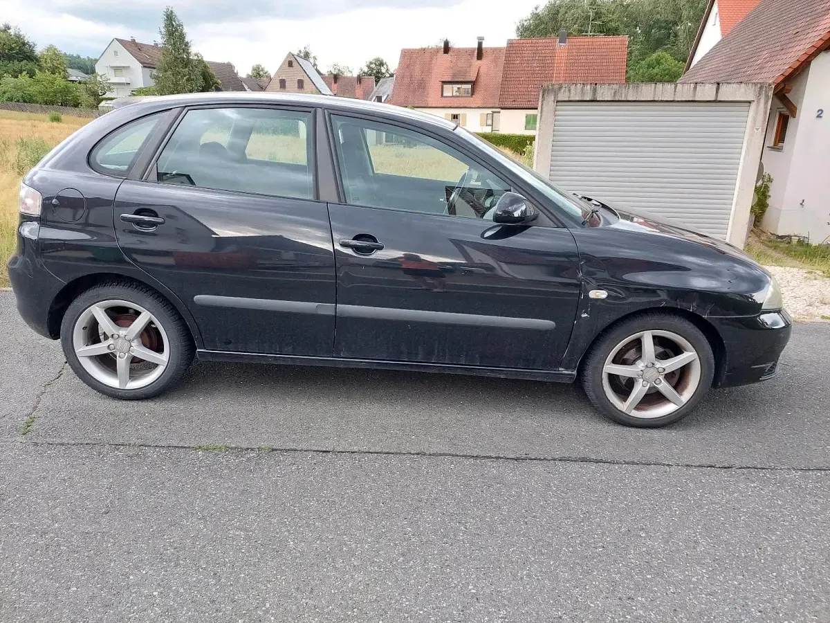 Gebraucht Seat Ibiza 86 PS (63 kW) 2007 Schwarz Kleinwagen
