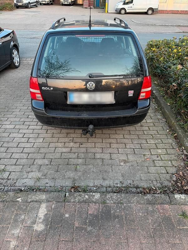 Gebraucht VW Golf IV 75 PS (55 kW) 2005 Schwarz Kleinwagen