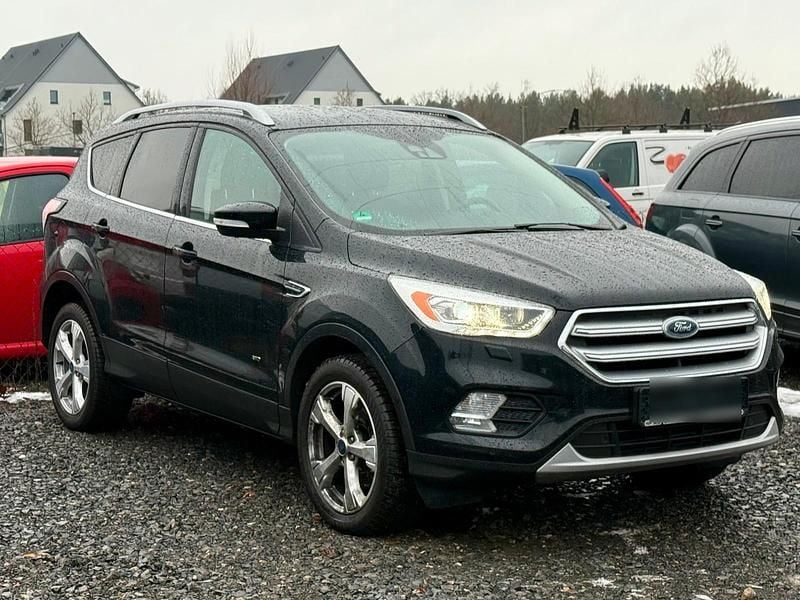 Schwarz Gebraucht 2017 Ford Kuga SUV | 9.500 € (Superpreis) - Bild 1/4