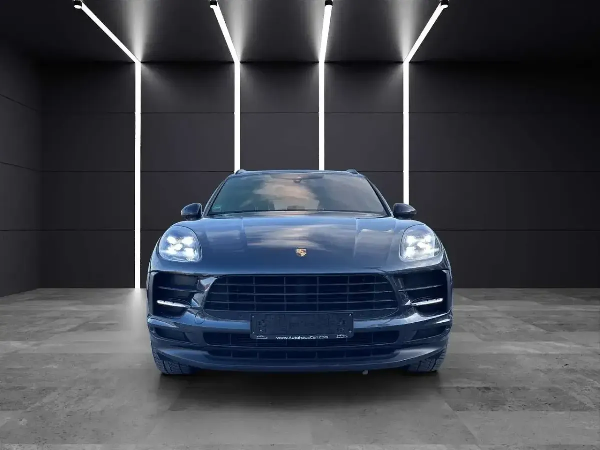 Gebraucht Porsche Macan 245 PS (180 kW) 2019 Grau SUV