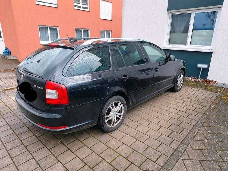Gebraucht Skoda Octavia RS 170 PS (125 kW) 2011 Schwarz Kombi
