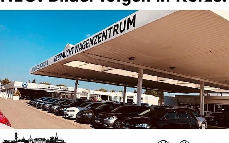 Blau Neu 2026 VW T-Roc Life SUV | 36.855 € (Guter Preis) - Bild 1/4