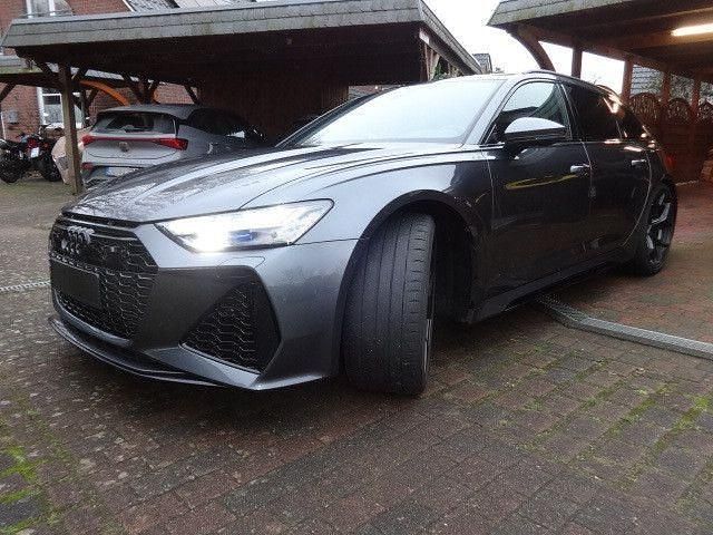 Gebraucht Audi RS6 Performance 630 PS (463 kW) 2024 Grau Kombi