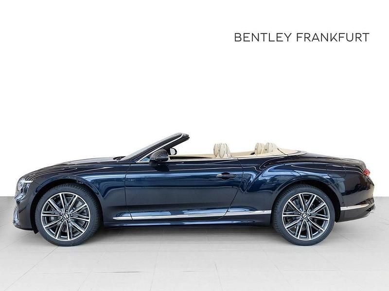 Neu Bentley Continental 680 PS (500 kW) 2025 Dark sapphire (dunkelblau) Cabrio