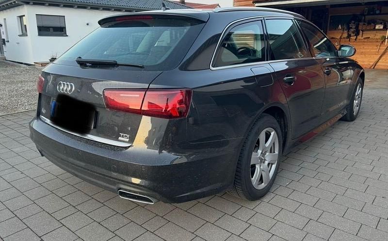 Gebraucht Audi A6 Ambiente 190 PS (139 kW) 2016 Grau Kombi