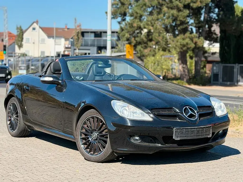 Gebraucht Mercedes SLK280 231 PS (169 kW) 2006 Schwarz Cabrio