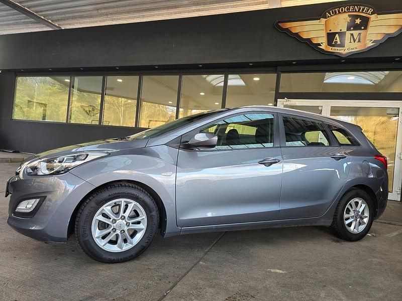 Gebraucht Hyundai i30 Edition 210 PS (154 kW) 2014 Grau Kombi