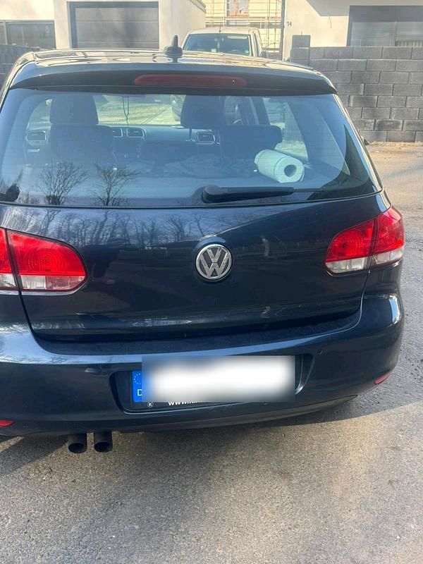 Gebraucht VW Golf VI 122 PS (89 kW) 2010 Grau Kleinwagen