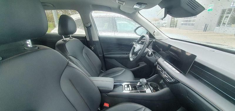 Gebraucht MG HS Luxury 170 PS (125 kW) 2025 Grau SUV