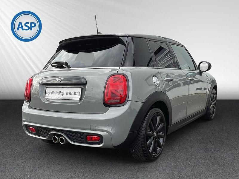 Gebraucht Mini Cooper S Chili 192 PS (141 kW) 2019 Grau Kleinwagen