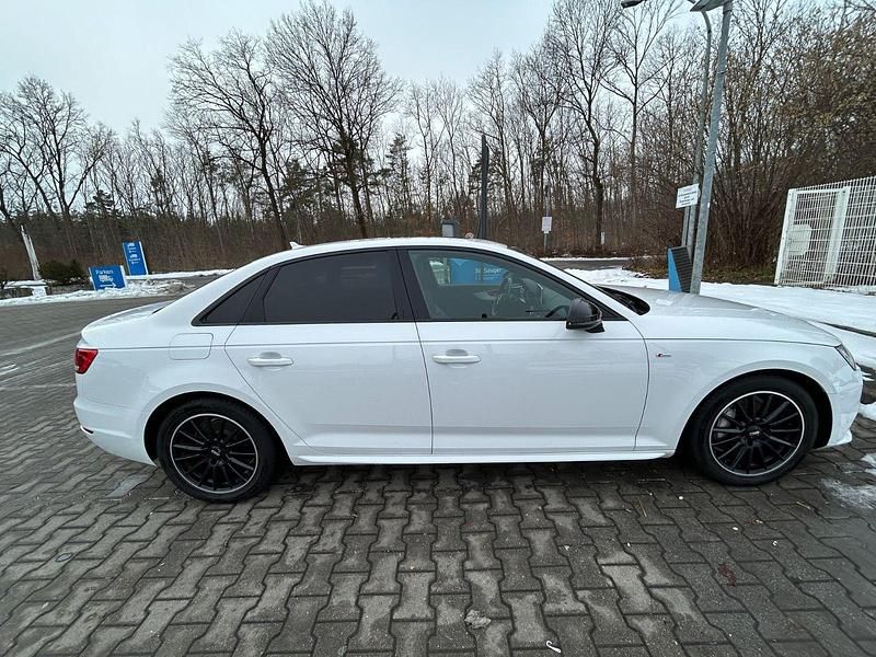Gebraucht Audi A4 Sport 190 PS (139 kW) 2016 Weiß Limousine