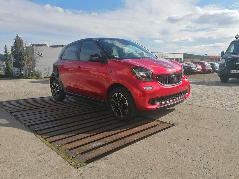 Gebraucht Smart ForFour Basis 71 PS (52 kW) 2015 Schwarz Kleinwagen
