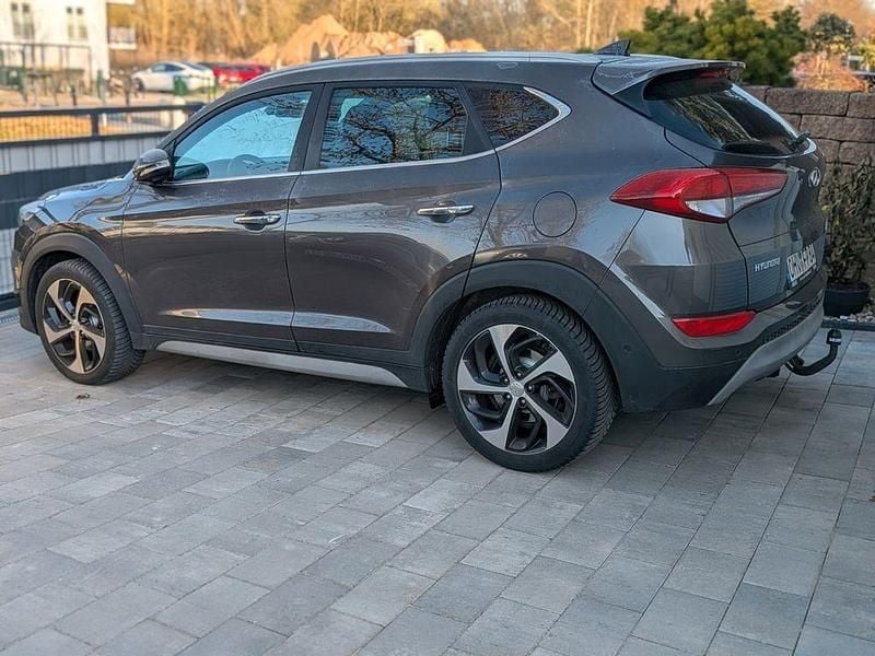 Gebraucht Hyundai Tucson Premium 177 PS (130 kW) 2018 Grau SUV
