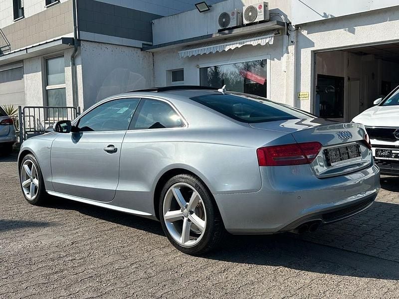 Gebraucht Audi A5 S-Line 211 PS (155 kW) 2010 Silber Coupé