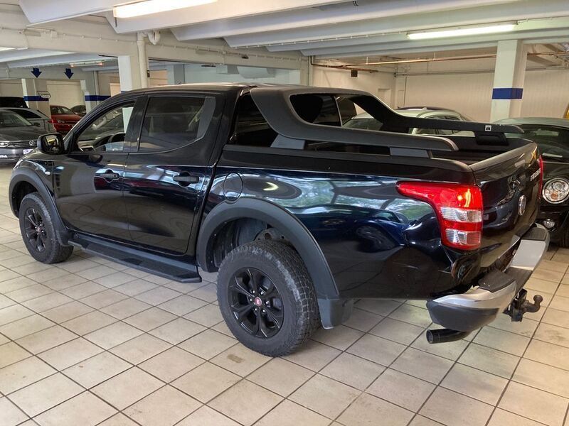 Gebraucht Fiat Fullback 181 PS (133 kW) 2018 Schwarz Abholung