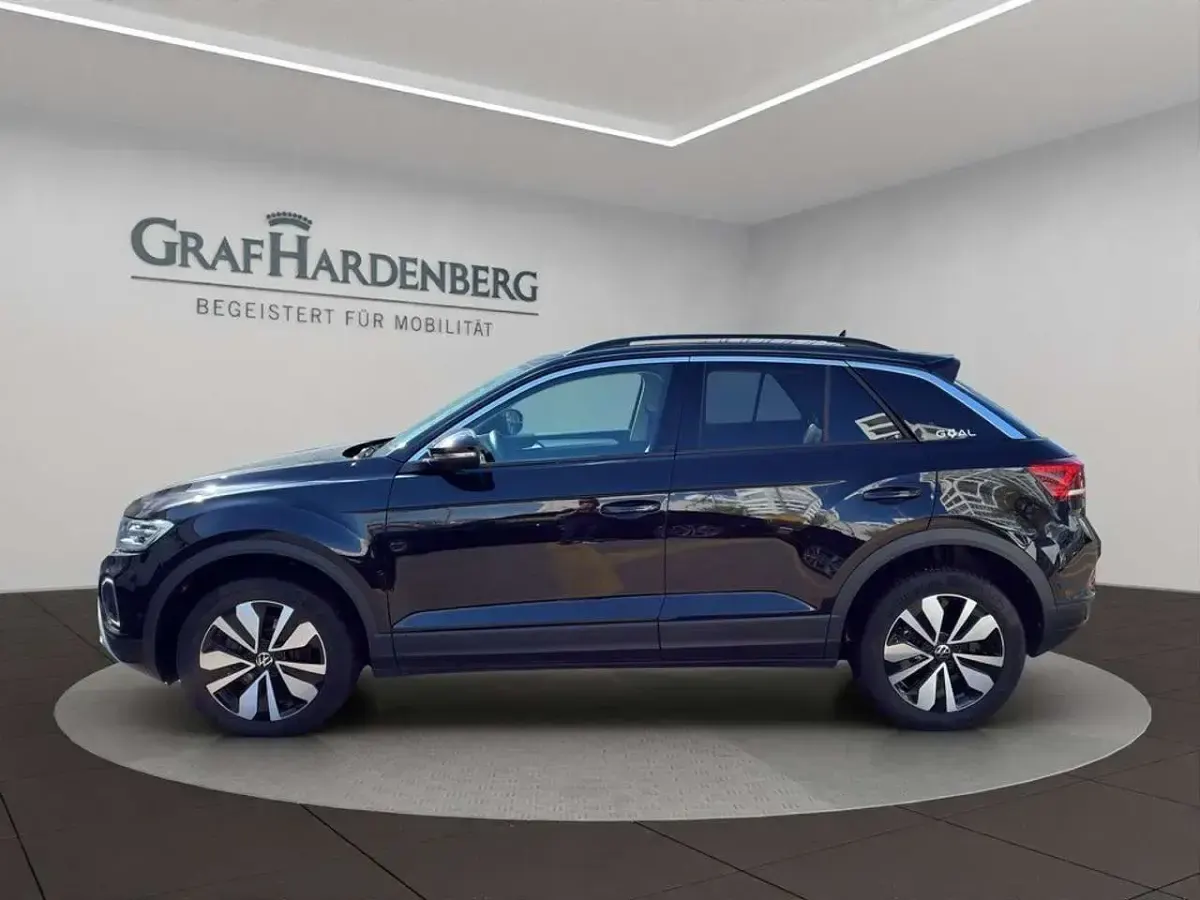 Gebraucht VW T-Roc Goal 150 PS (110 kW) 2025 Deep black perleffekt SUV