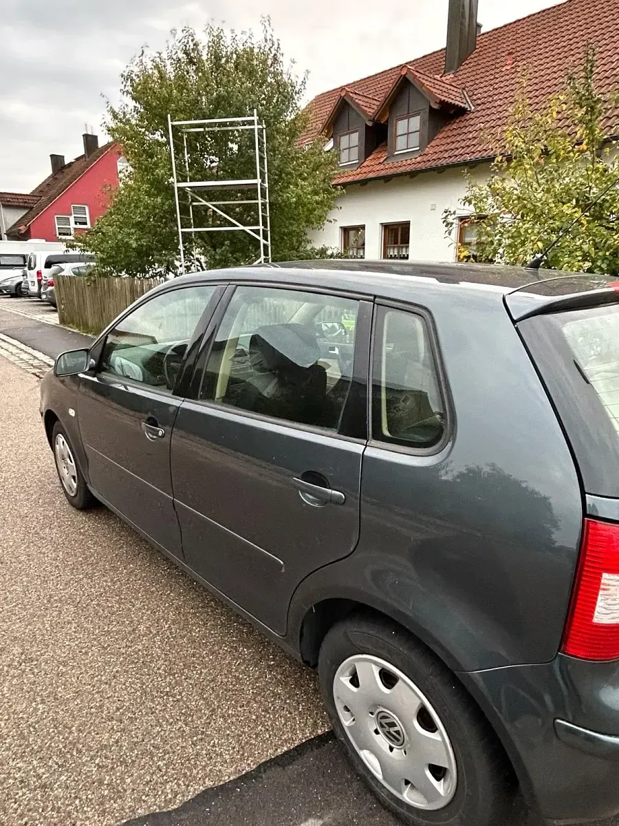 Usata VW Polo 64 CV (47 kW) 2003 Grigio Utilitaria