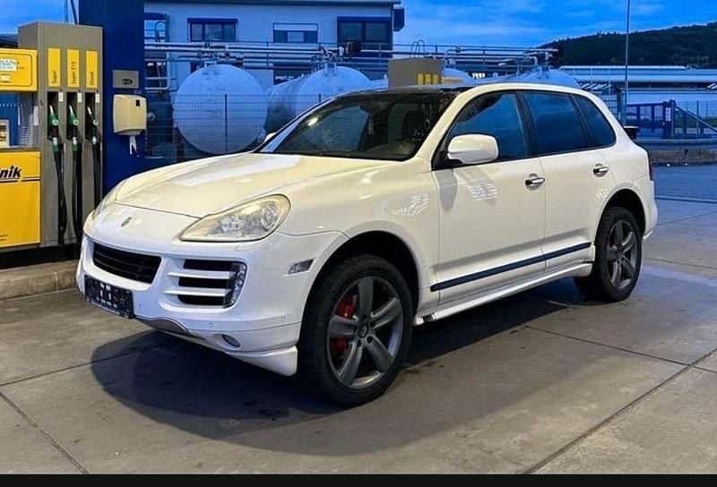 Gebraucht Porsche Cayenne 241 PS (177 kW) 2010 Weiß SUV